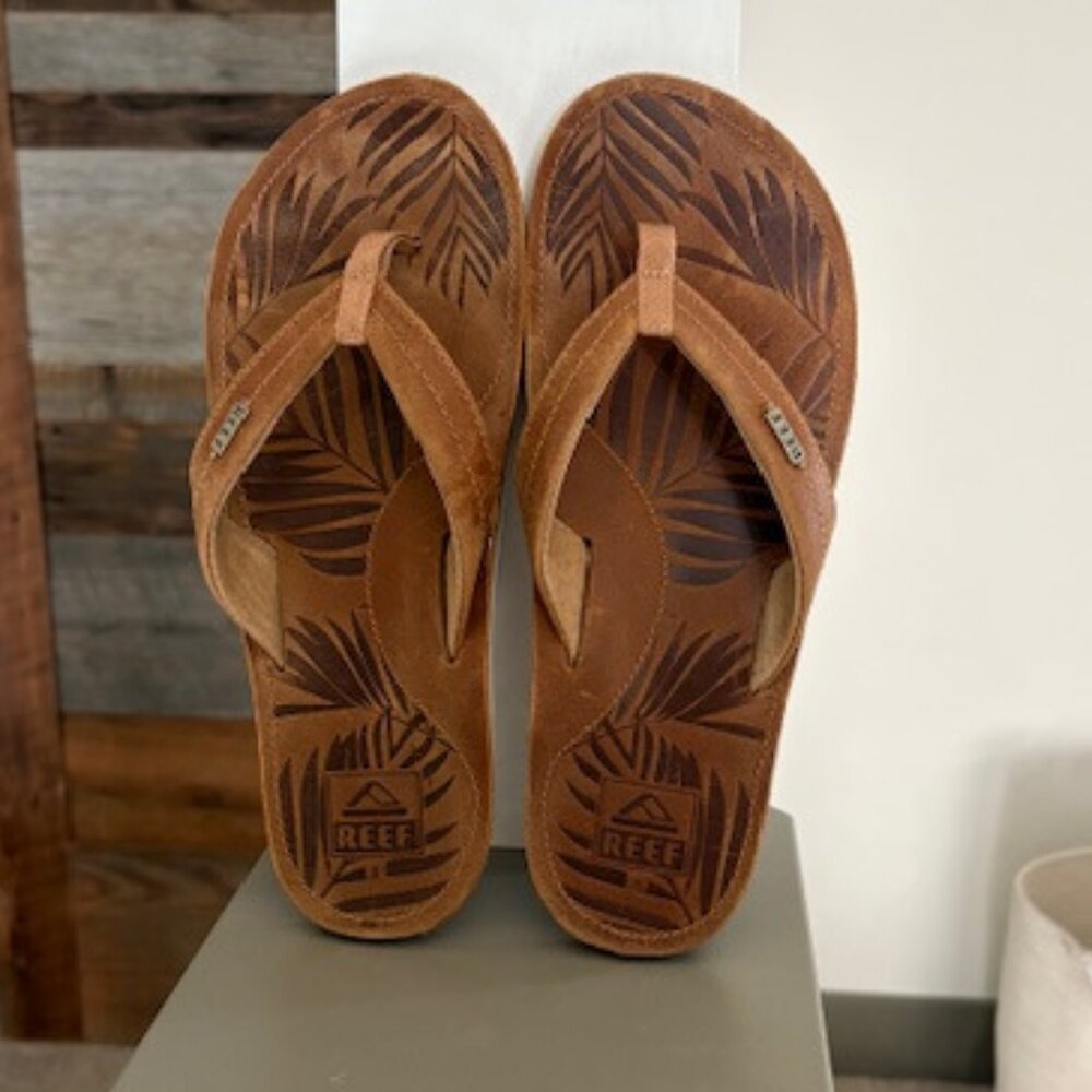 Reef Women's Leather Flip Flops